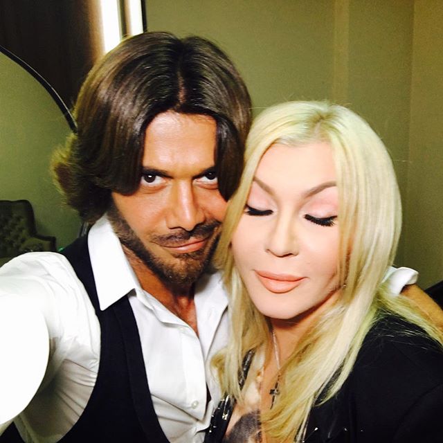 Всегда под сердцем: муж Ирины Билык носит футболку с ее изображением