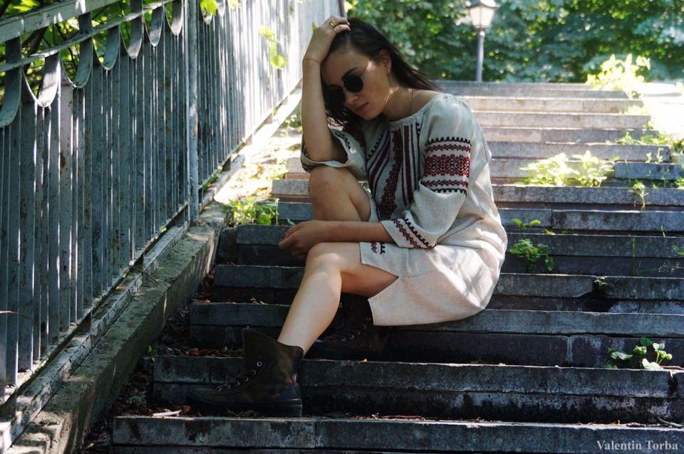 Анастасия Приходько показала фото без грима и фотошопа