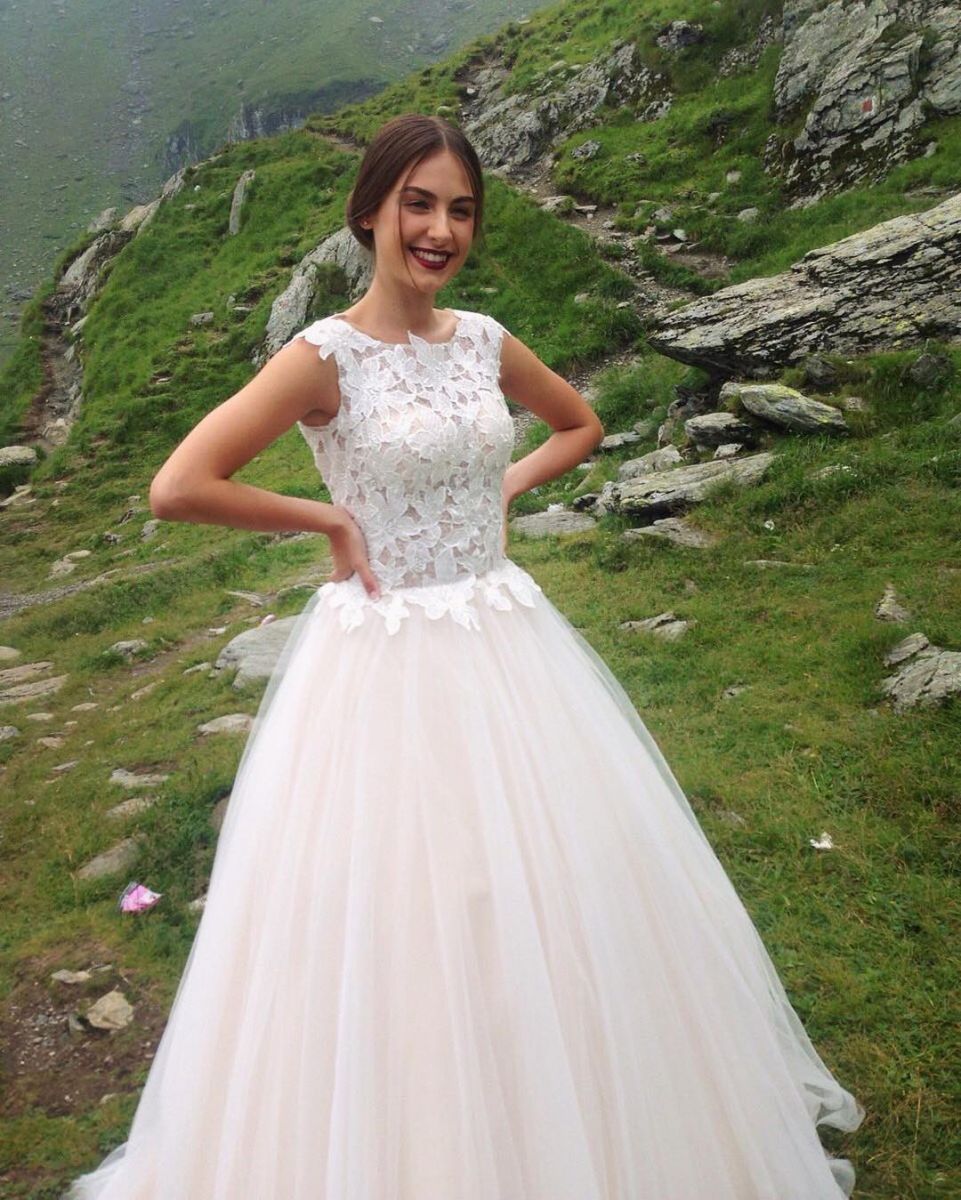 Свадебные платья победительницы шоу &quot;Холостяк-6&quot; Алены Лесык