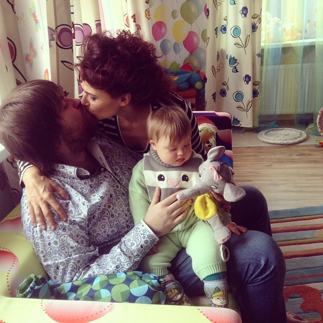 Эвелина Бледанс фото сын