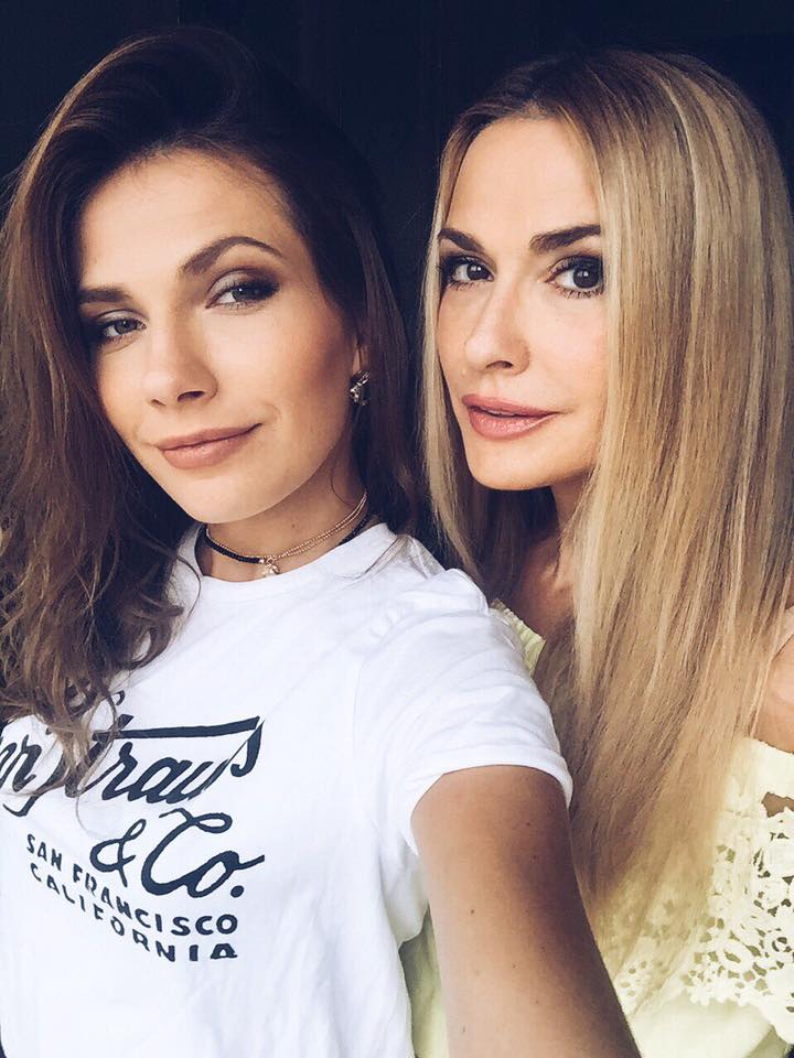 Как две капли: Ольга Сумская показала свою красавицу-дочь 