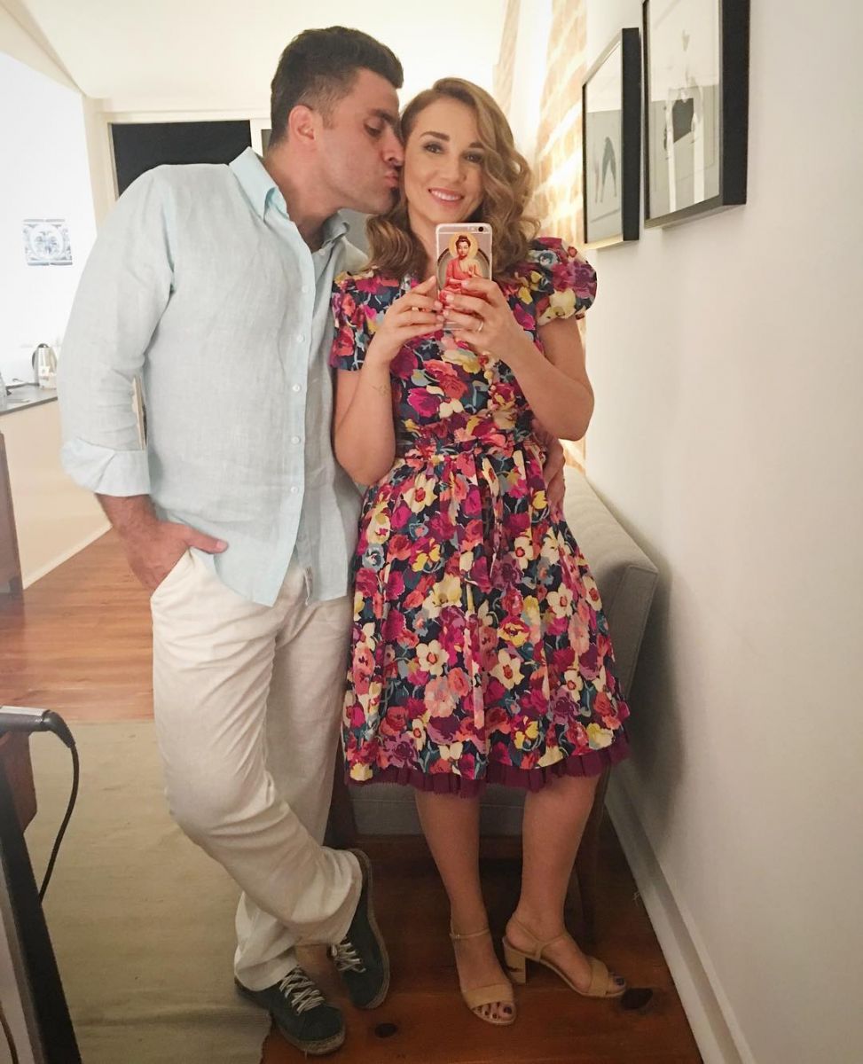 Анфиса Чехова устроила в честь дня рождения мужа романтическую поездку в Португалию