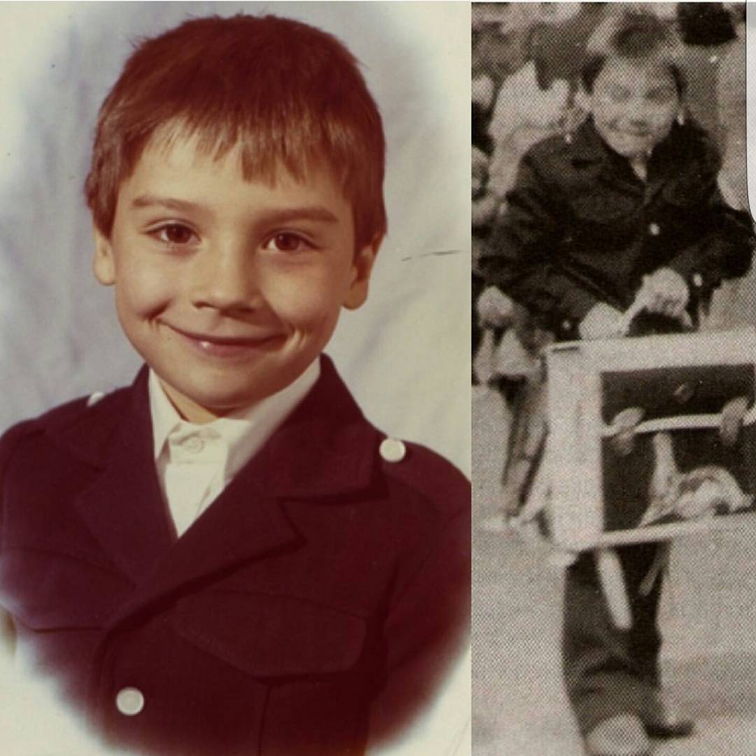 Звезды показали свои раритетные снимки с первого сентября 