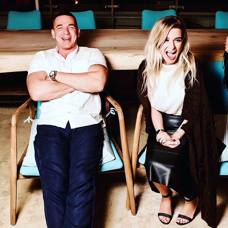 Забудем все обиды: Ксения Бородина подарила провинившемуся мужу шикарный внедорожник 