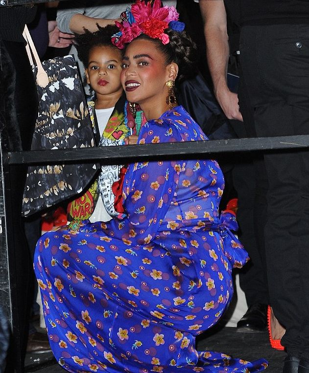 Образы звезд на Хэллоуин 2014