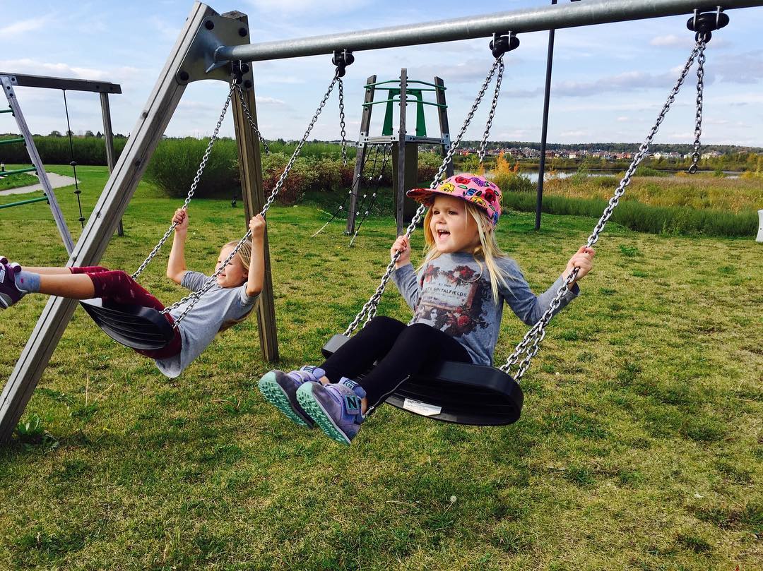 Певица Глюкоза: "Муж ругает меня за горячие снимки" 