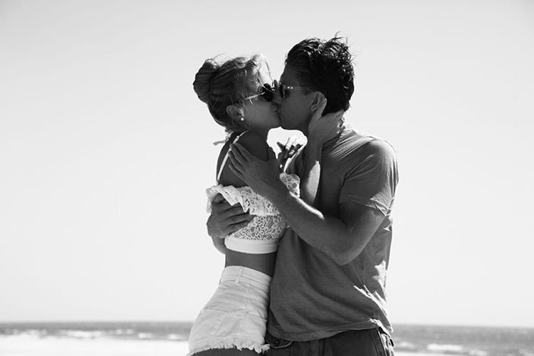 Певица Глюкоза: "Муж ругает меня за горячие снимки" 