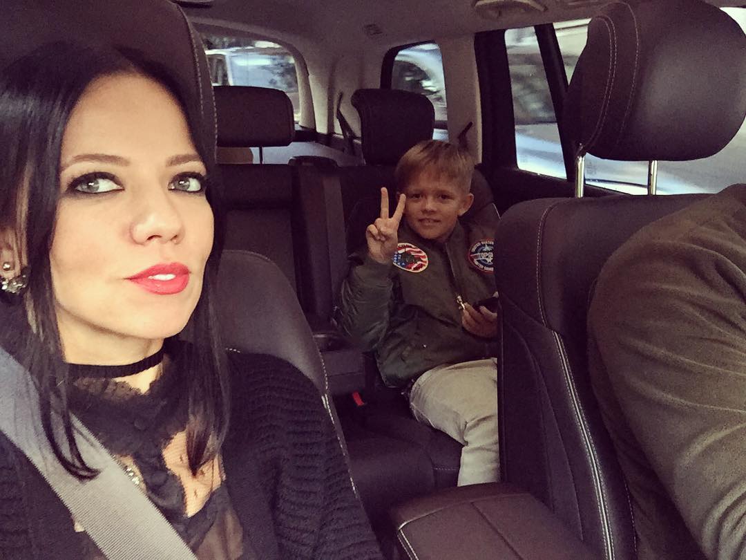 Потап и его жена засыпали сеть снимками с подросшим сыном