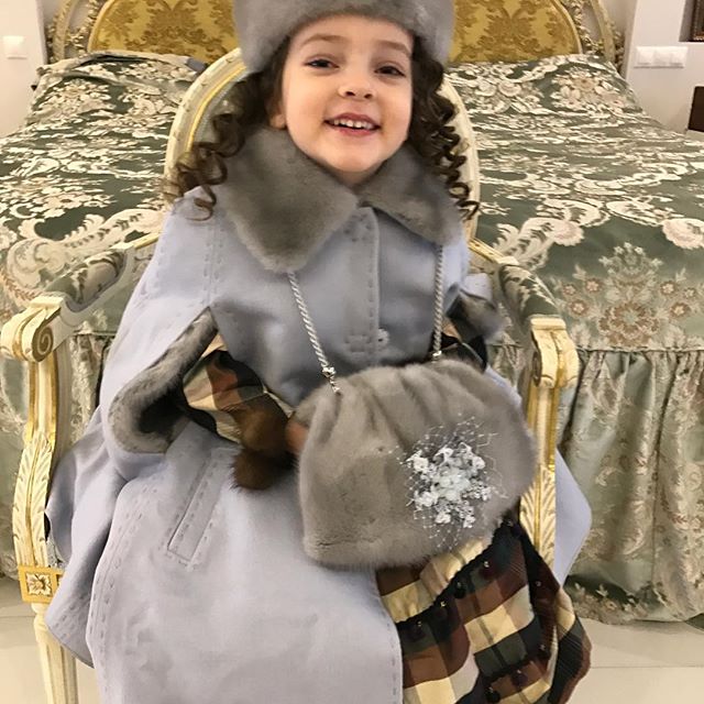 5-летняя дочь Филиппа Киркорова растет точной копией своей бабушки