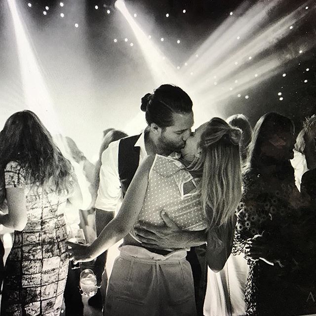 Актриса Марго Робби беременна первенцем