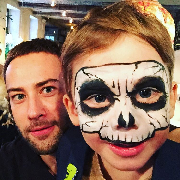 В сети появилось редкое фото беременной Жанны Фриске