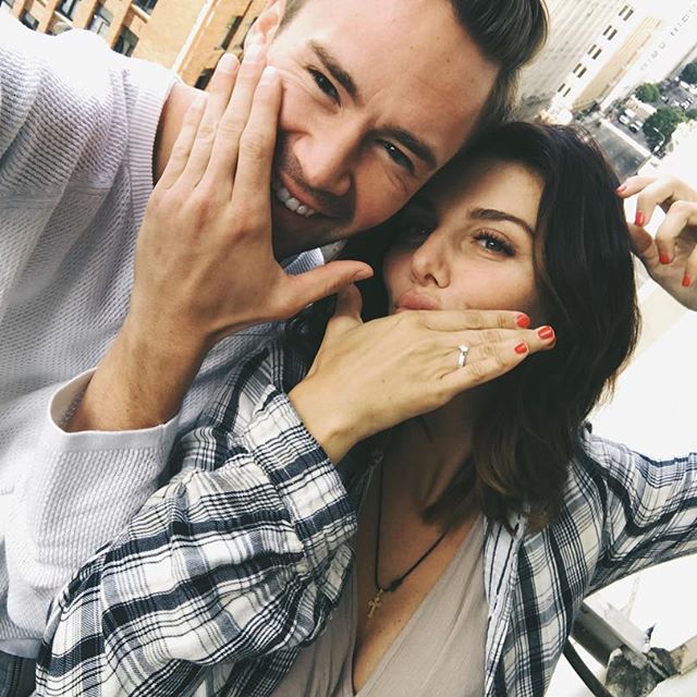 Анна Седокова показала обручальное кольцо и лицо своего нового избранника