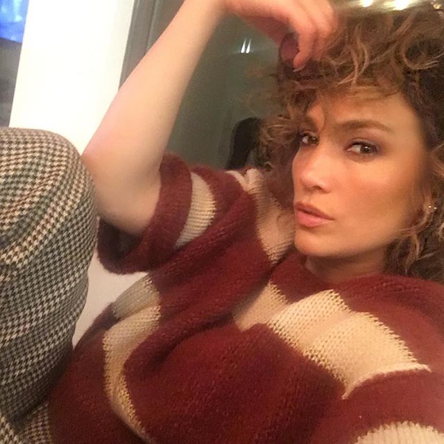 Дженнифер Лопес рассказала о своем гардеробе и трепетном отношении к вещам