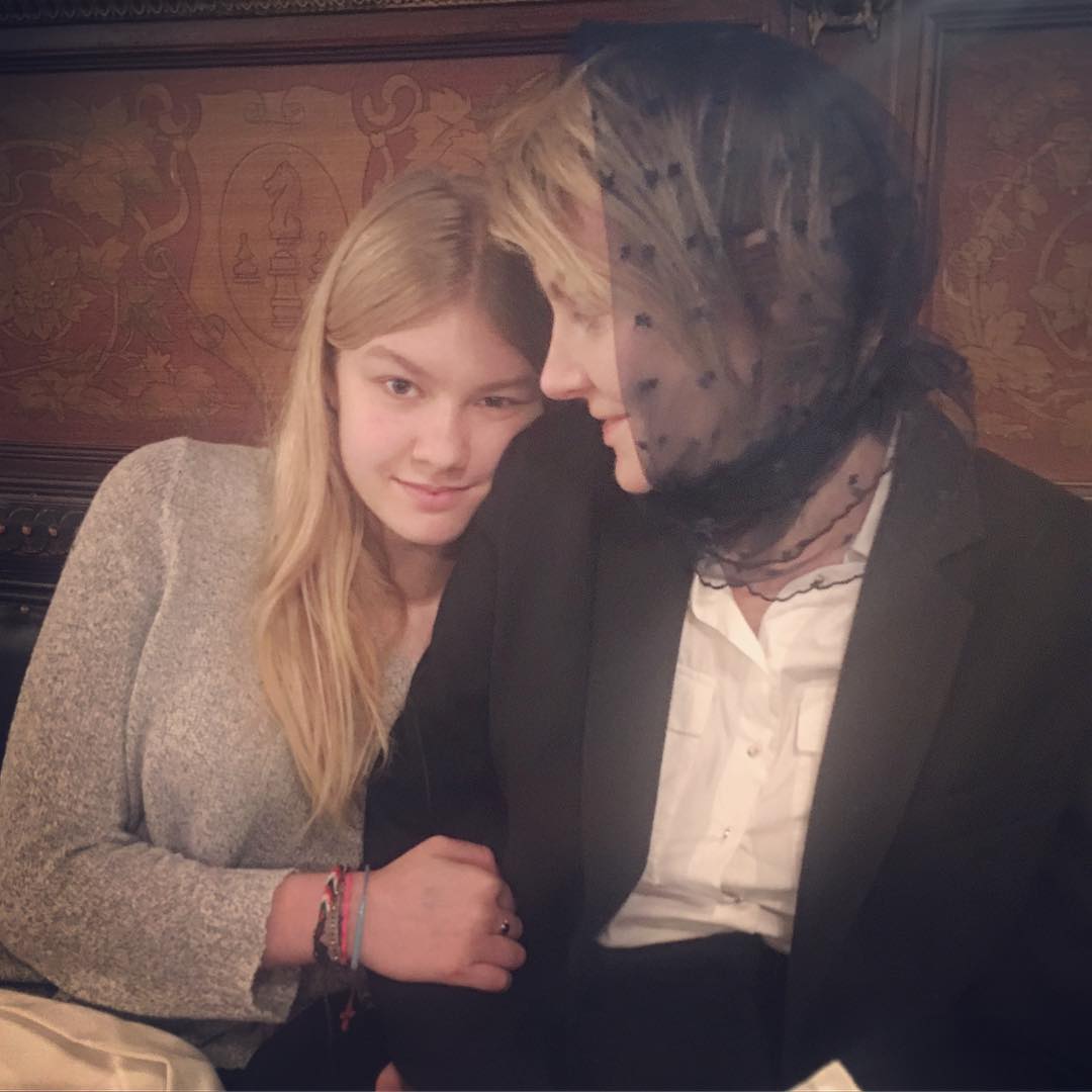 Рената Литвинова опровергла слухи о своей свадьбе с Земфирой