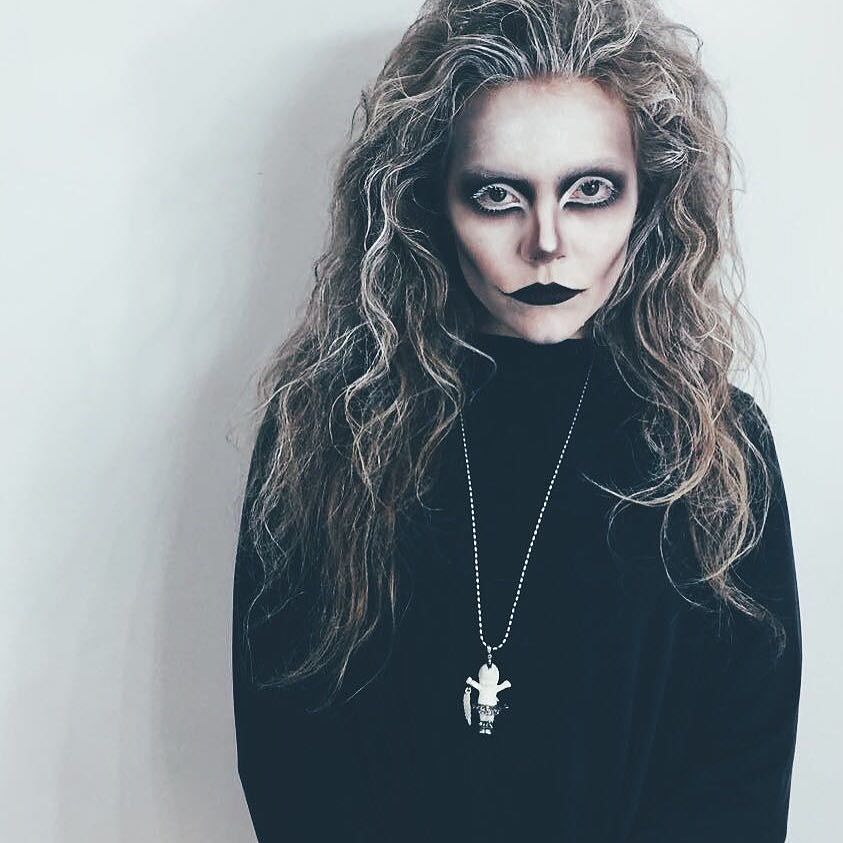 Привет, Хэллоуин: Алена Шоптенко шокировала жутким образом