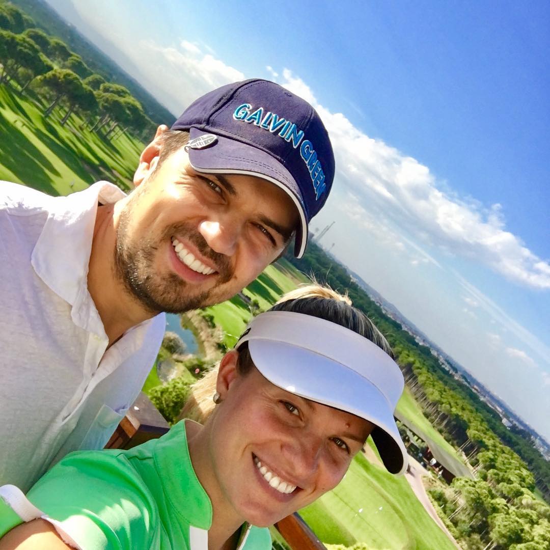 Экс-Холостяк Константин Евтушенко отметил третью годовщину свадьбы со своей любимой женой