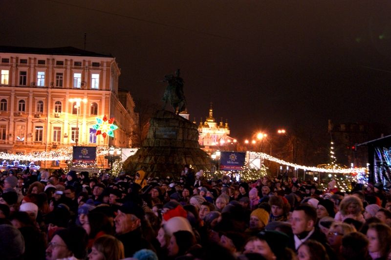  	Первая леди Украины Марина Порошенко на открытии Резиденции Святого Николая