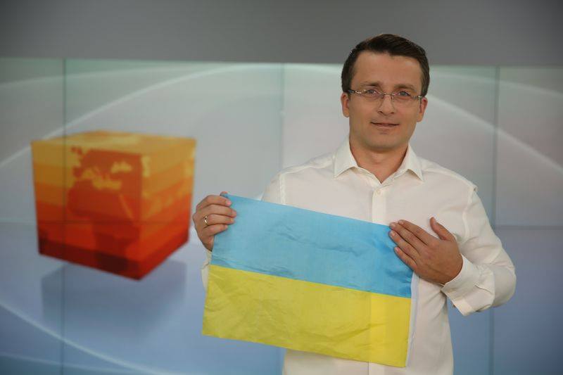 Флешмоб #VivaУкраїна: звезды поздравляют журнал Viva! с днем рождения
