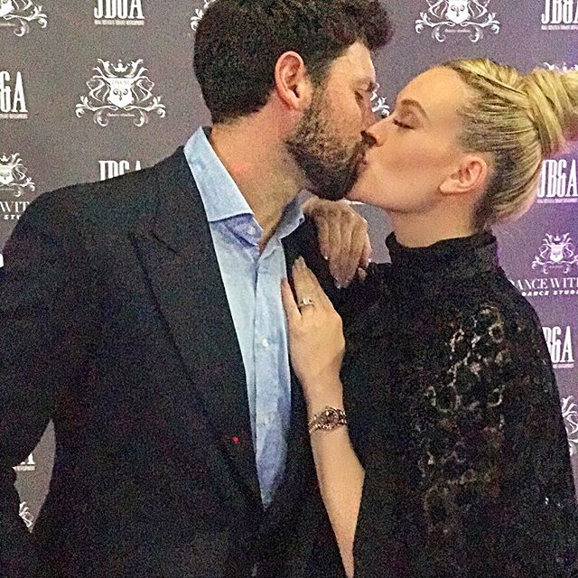 Жена Максима Чмерковского показала первое фото их новорожденного сына