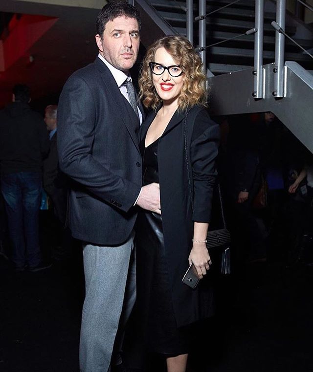 Ксения Собчак растрогала поклонников посланием к мужу Максиму Виторгану