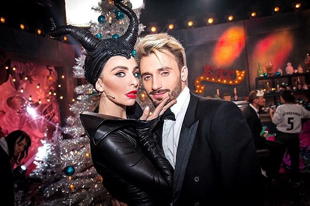 Личные кадры: Катя Варнава позирует в постели с любимым мужчиной