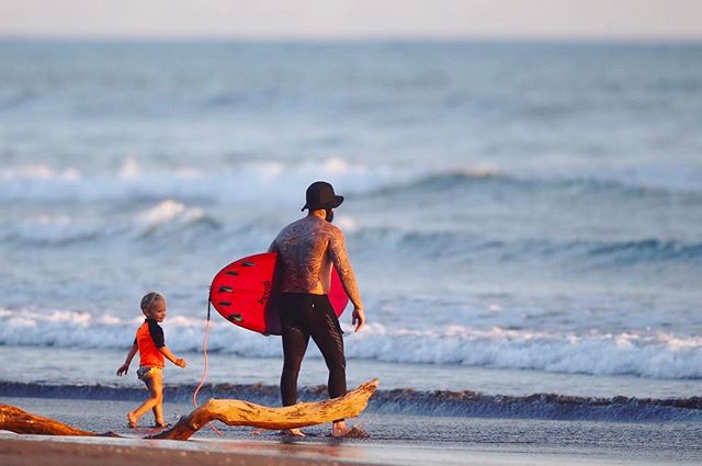 Тимати растрогал поклонников умилительными фото с дочерью Алисой