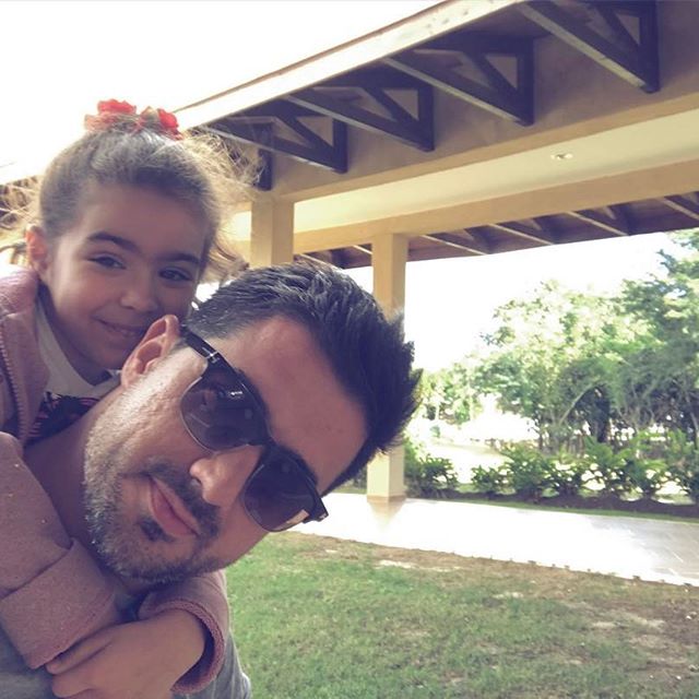 Редкий кадр: Ани Лорак показала 3-месячную дочь и себя после беременности