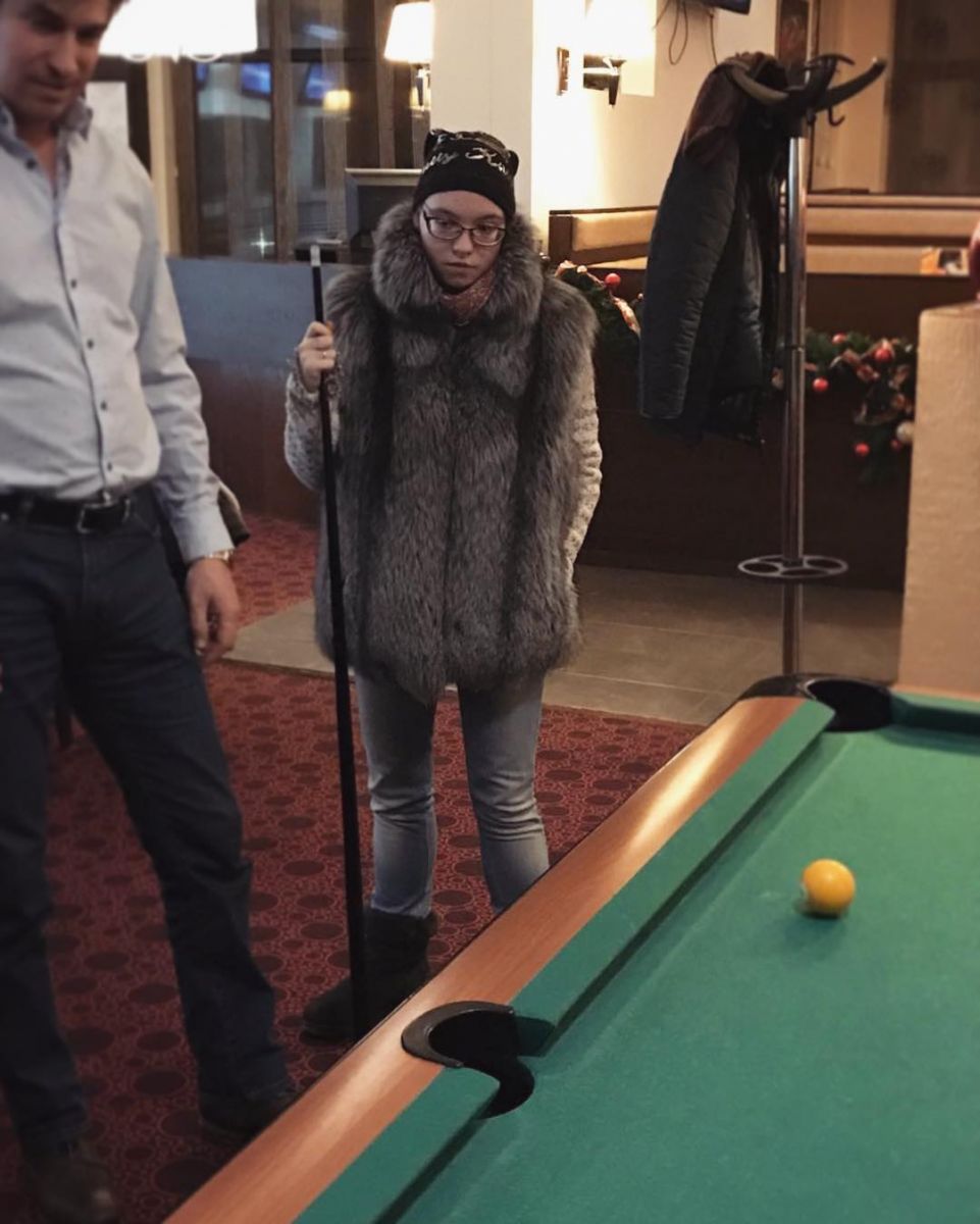 Как две капли воды: Лолита Милявская показала взрослую дочь