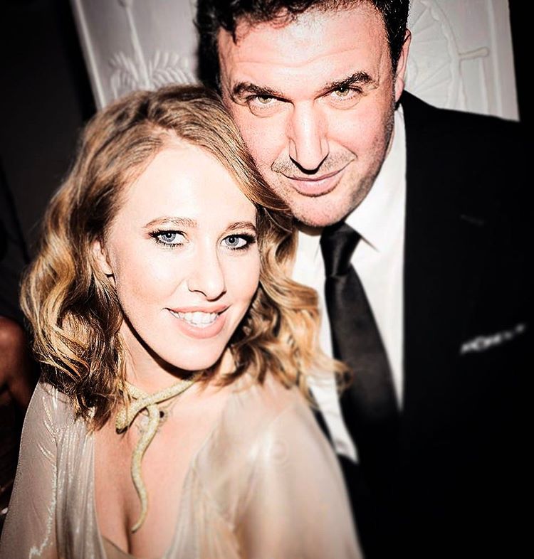 Муж Ксении Собчак об их сыне: "Когда он закончит школу, мне будет 60"