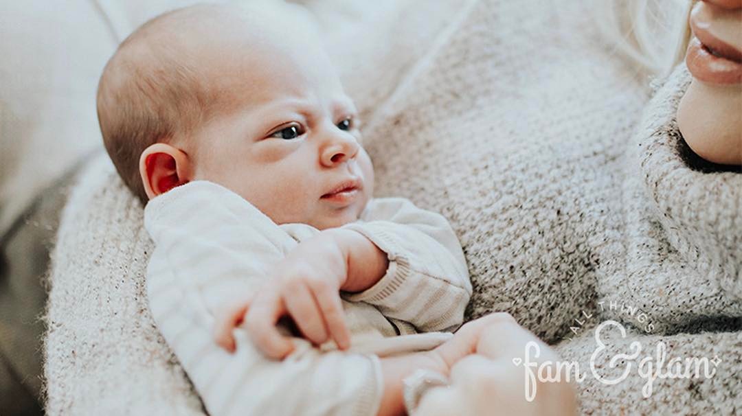 Само умиление: новые фото крохотного сына Максима Чмерковского и Петы Маргатройд