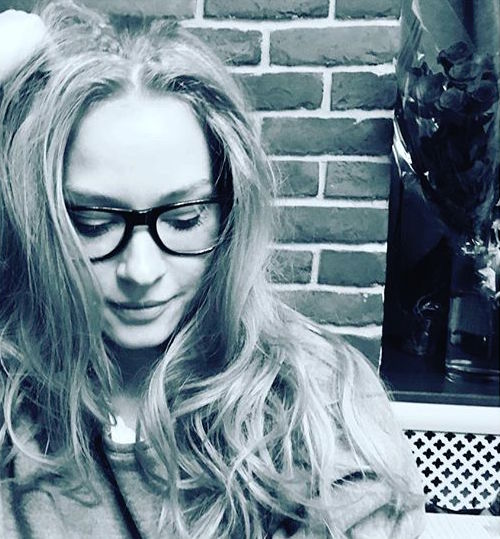 Сама нежность: Светлана Ходченкова подлечилась первым фото с возлюбленным