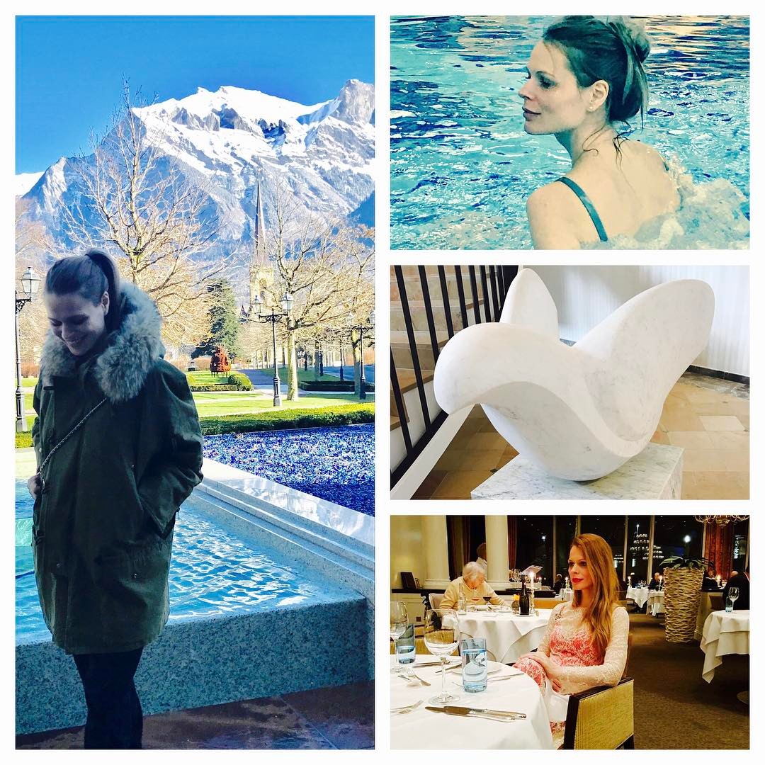 Беременная третьим ребенок Ольга Фреймут поделилось первым фото с заметно округлившимся животом