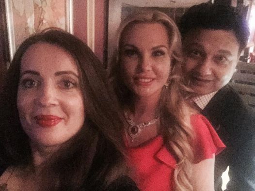 Камалия устроила шикарный праздник в честь юбилея своей мамы 