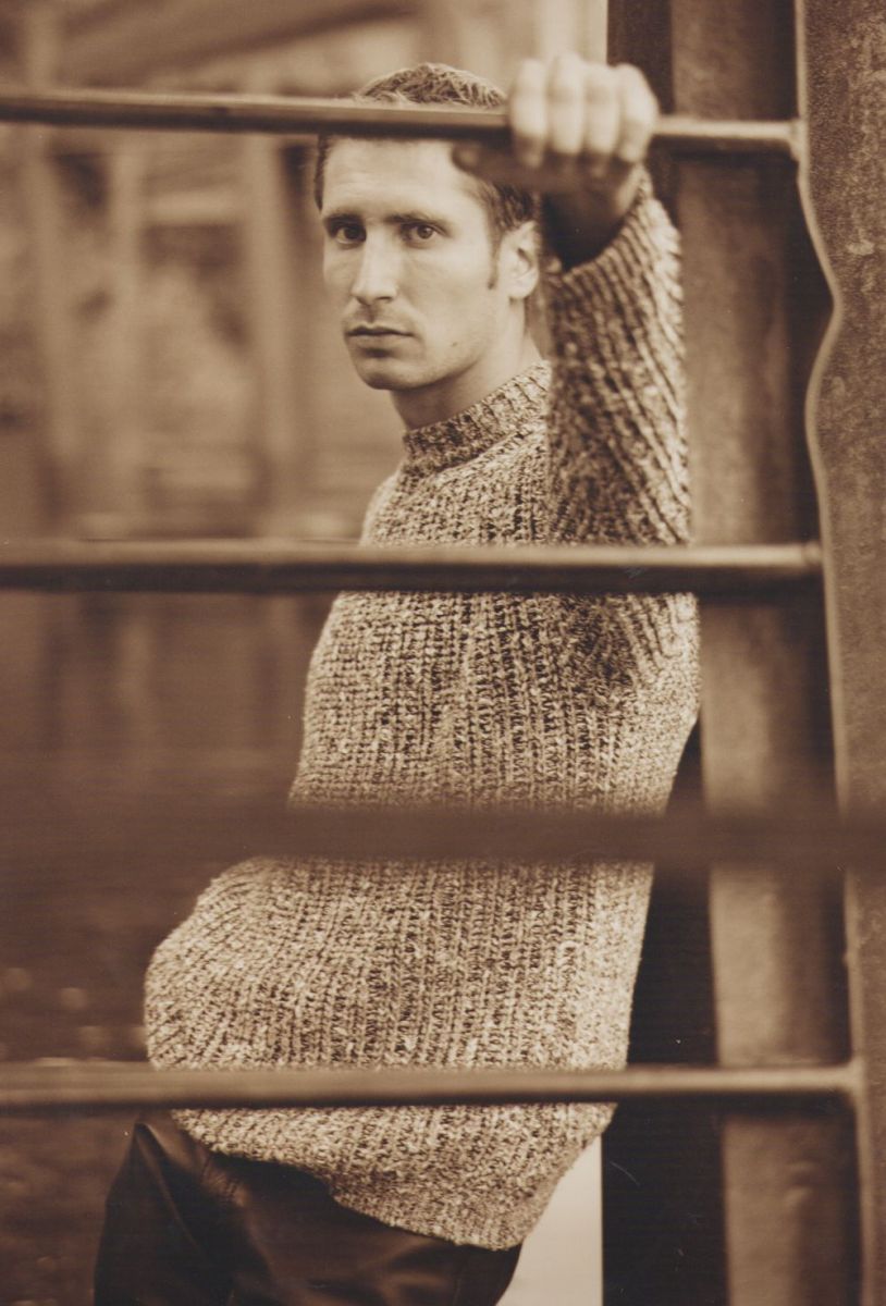 Денис Силантьев празднует 40-летие: уникальные фото из семейного архива