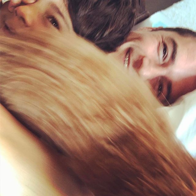 Редкий кадр: Орландо Блум опубликовал забавное фото с сыном