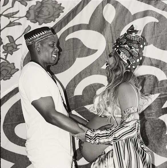 Девять месяцев в нарядах: все беременные луки Бейонсе