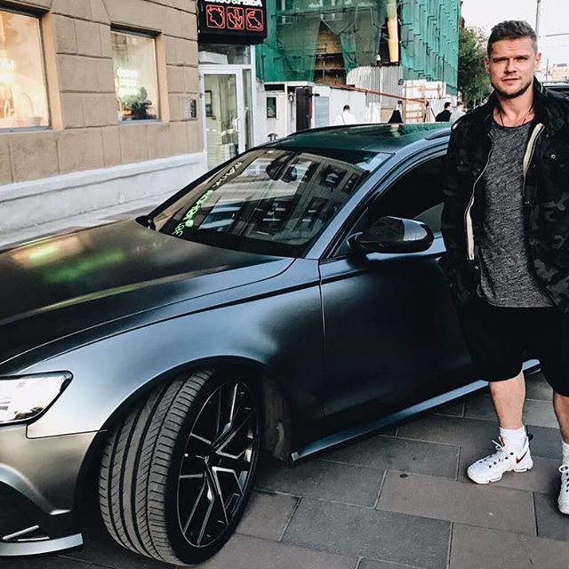 СМИ: 50-летняя Ольга Сумская впервые стала бабушкой