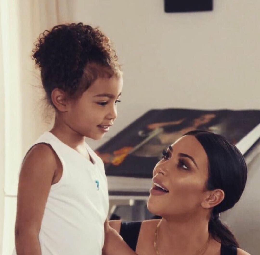 Ким Кардашьян в третий раз станет мамой уже в начале следующего года - СМИ