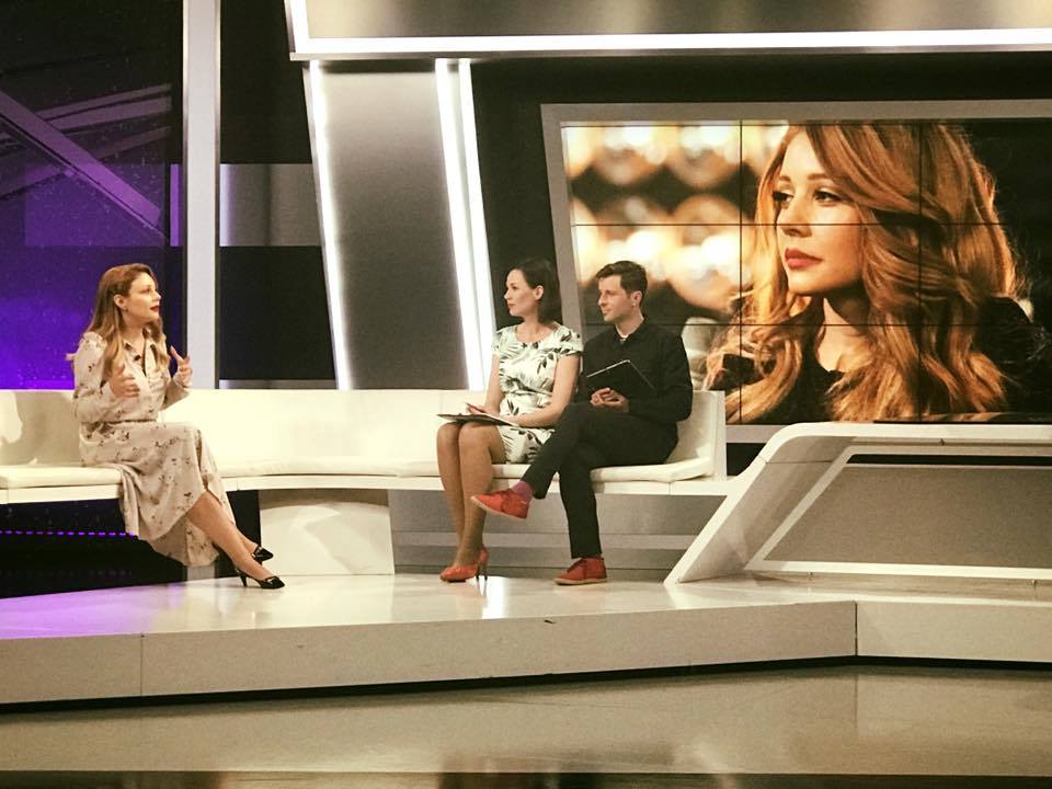 Тина Кароль испытала на себе безвиз