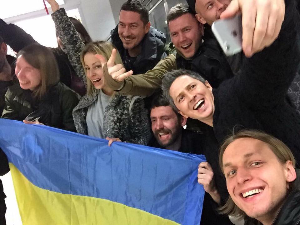 Александр Педан с украинским флагом