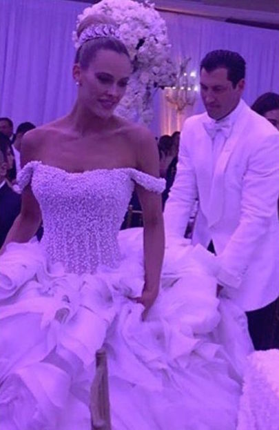 Теперь официально: Максим Чмерковский женился на Пете Мургатройд и устроил пышную свадьбу