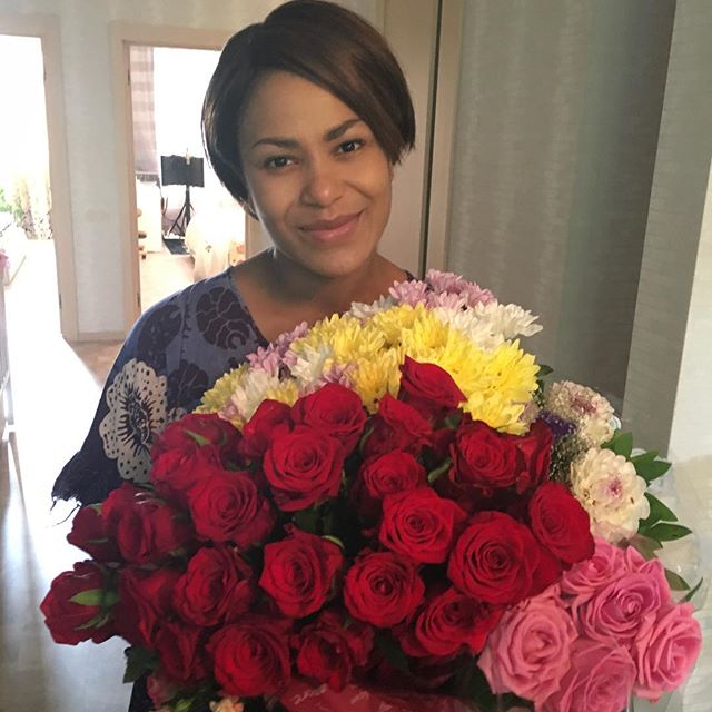 Поклонники поздравляют певицу Гайтану с рождением первенца