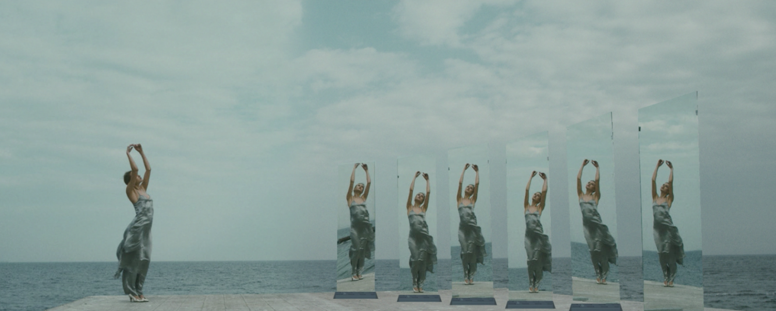 Ева Бушмина - LAYAH