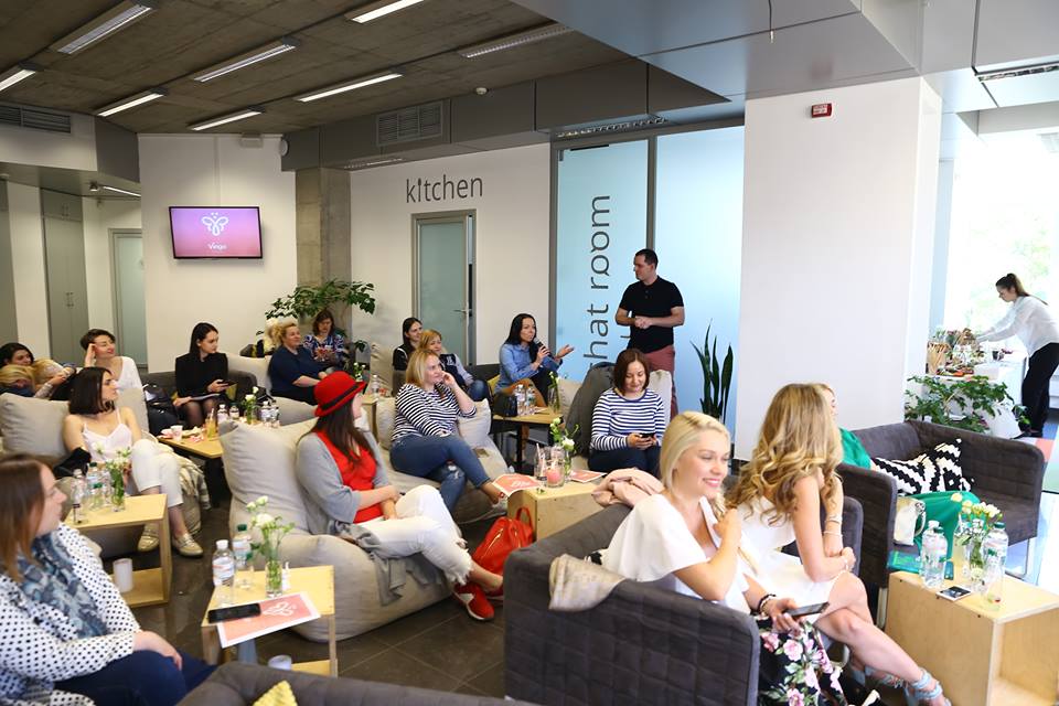 Анита Луценко призвала всех женщин тренировать интимные мышцы