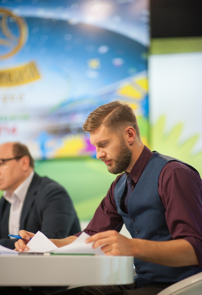 Евгений Левченко Холостяк