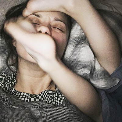 Редкие кадры: Марион Котийяр показала фотографии с сыном и мужем