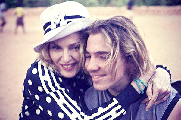 Мадонна об ушедшем из дома сыне: "Я так скучаю по этому мальчику!"