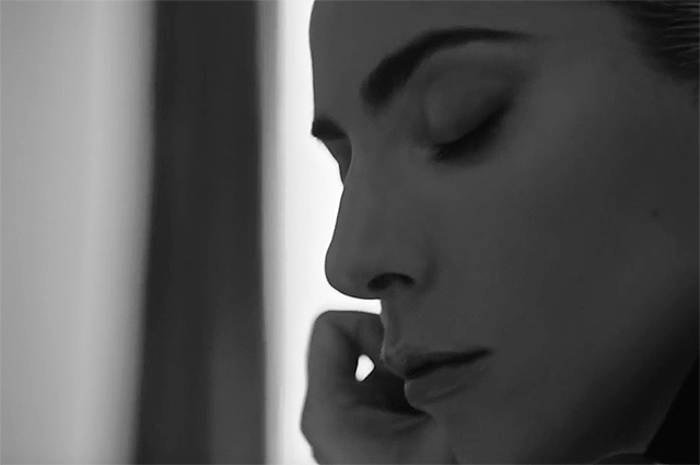 Черный ей к лицу: Леди Гага снялась в элегантной рекламе Tiffany&Co