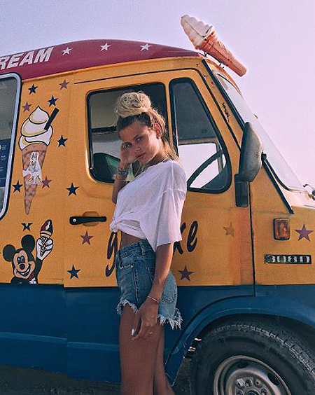 Любовь на фоне красивых пейзажей: фото с медового месяца Никиты Преснякова и Алены Красновой