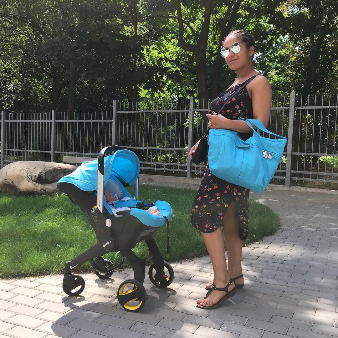 Гайтана впервые показала дочь